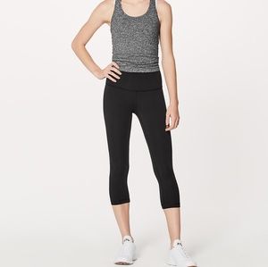 Lululemon Black WU High Rise Crop Size 4